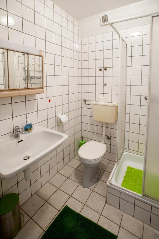 Friendly People'S Guest House Zadar Luaran gambar