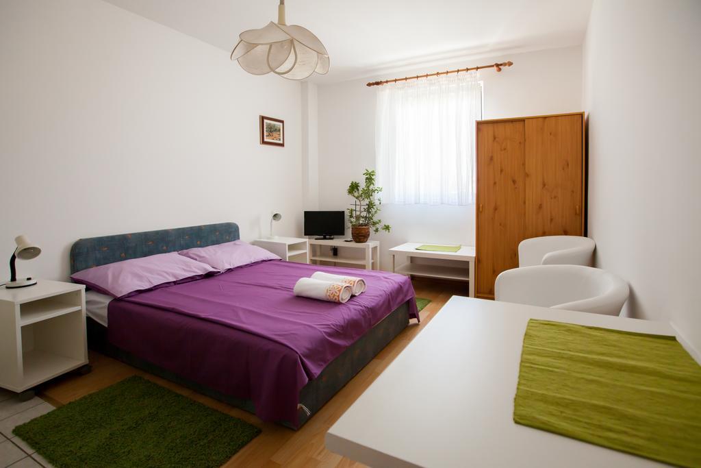 Friendly People'S Guest House Zadar Luaran gambar